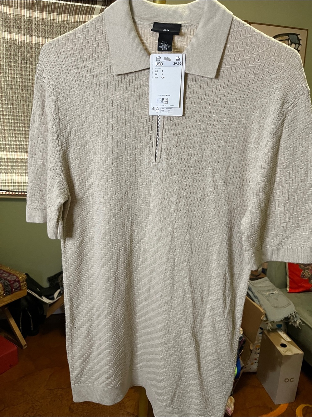 NWT H&M Men's Beige V-Neck Zip Polo Sweater Sz Small